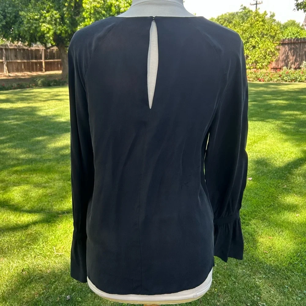 NWT FRAME Denim Voluminous Cuff Silk Blouse - Black Size Medium - Picture 5 of 12